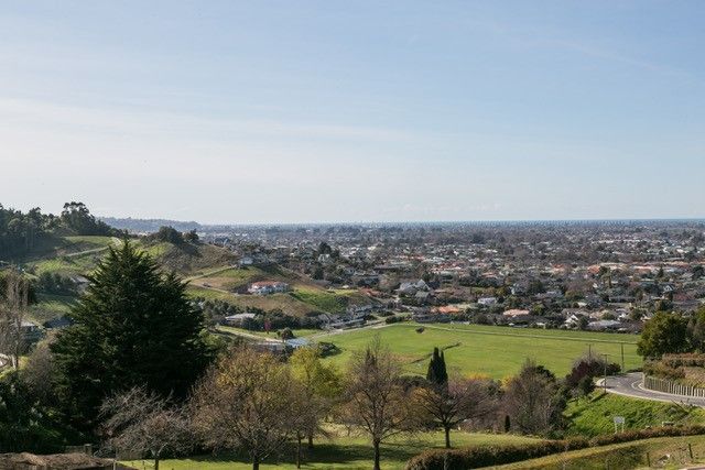  at 4 Te Roera Drive, Taradale, Napier