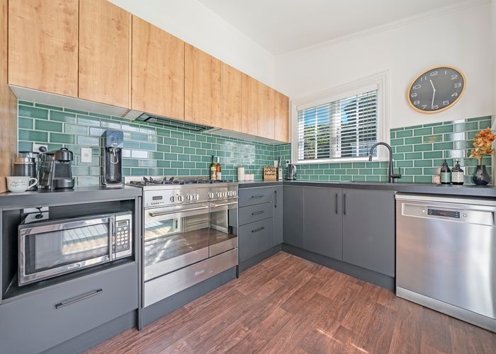  at 57 Hutt Road, Petone, Lower Hutt