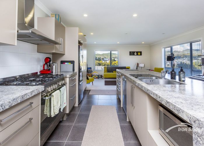 at 99 Te Puia Drive, Aotea, Porirua