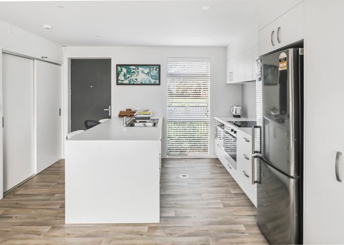  at 4/2 View Road, Mount Eden, Auckland