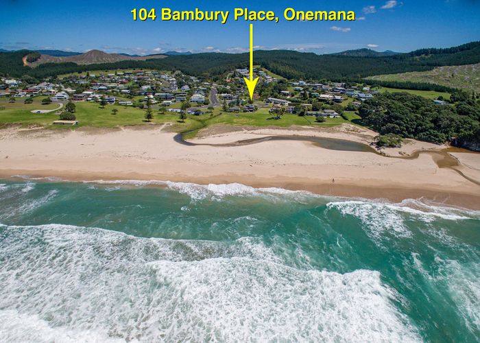  at 104 Bambury Place, Onemana, Whangamatā