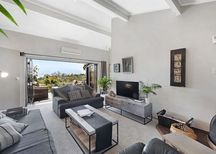  at 47 Haseler Crescent, Howick, Auckland