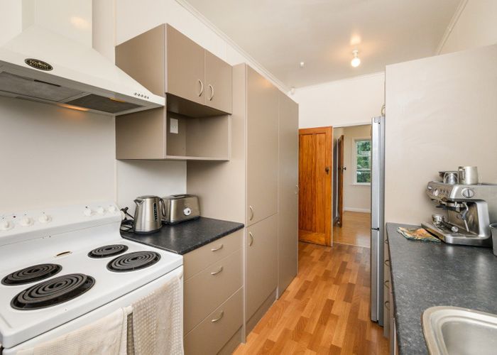  at 97 Savage Crescent, West End, Palmerston North