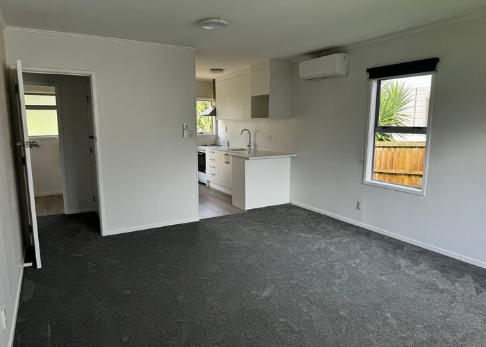  at 3/11A Bayside Avenue, Te Atatu Peninsula, Waitakere City, Auckland