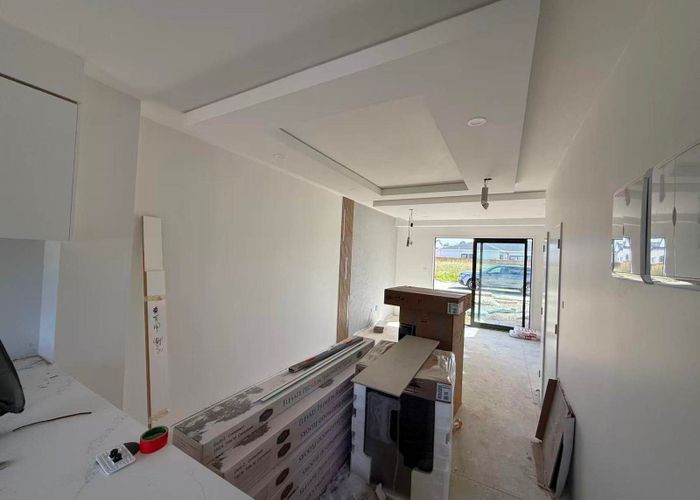  at Unit 8, 83 Otuwairoa Esplanade, Papakura, Papakura, Auckland