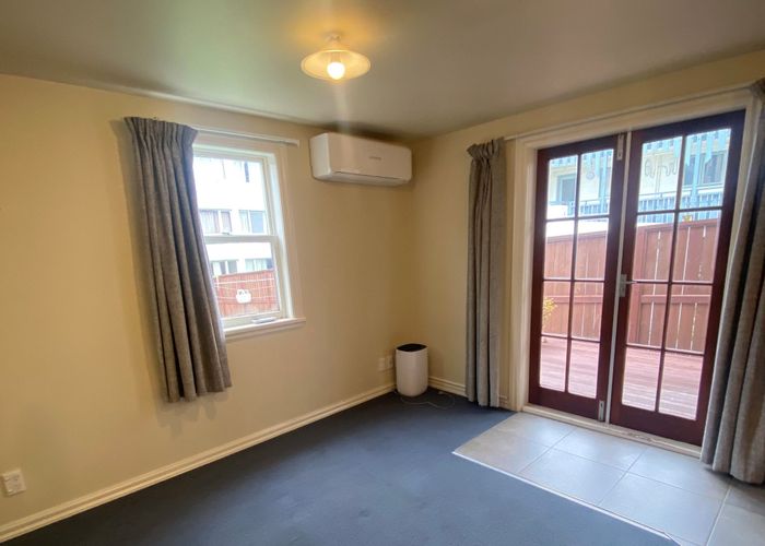 For rent 60A Austin Street (bottom Flat), Mount Victoria, Wellington