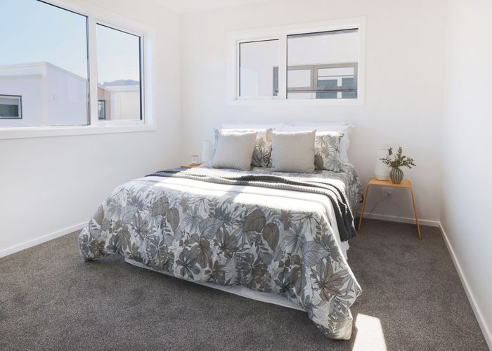  at 745-747 Fergusson Drive, Elderslea, Upper Hutt, Wellington