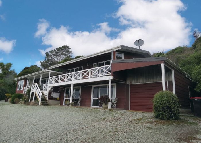  at 52 Antrim Street, Waikawa, Tokanui