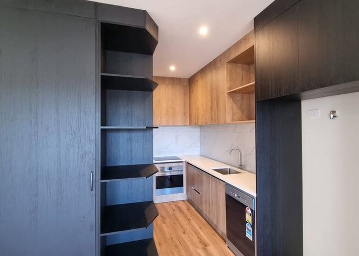  at 204/1 Dishys Road, Flat Bush, Manukau City, Auckland