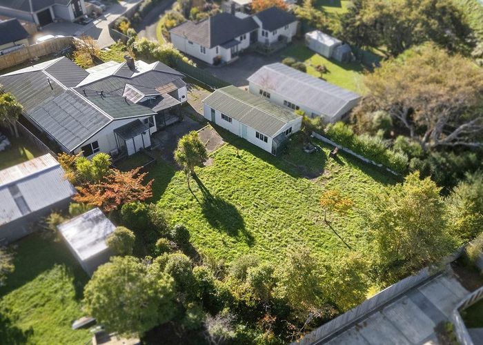  at 4/5 Westminster Road, Wainuiomata, Lower Hutt, Wellington