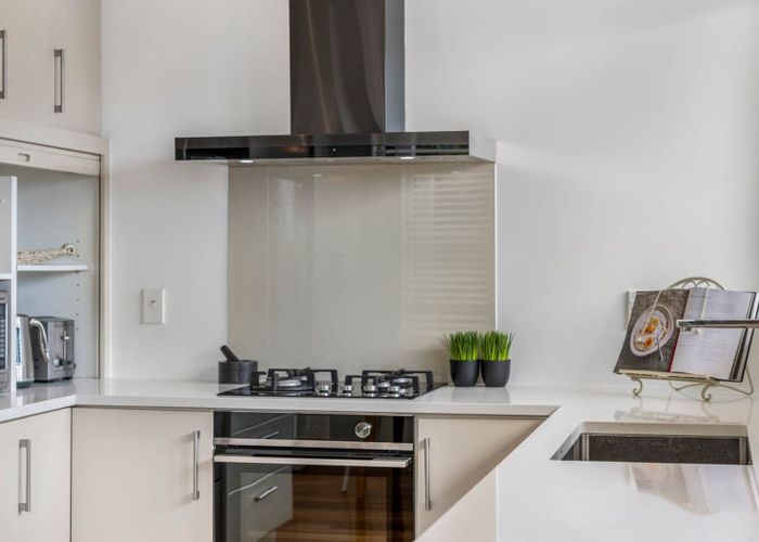  at 100  Riddell Road, Glendowie, Auckland City, Auckland