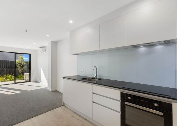  at 329E Rangatira Road, Beach Haven, North Shore City, Auckland