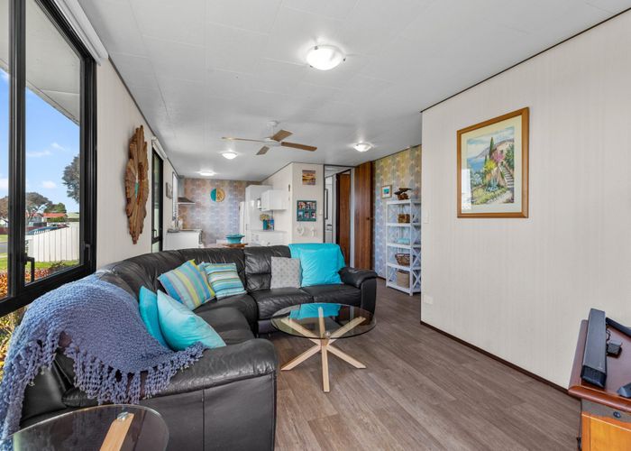  at 5 Longstead Avenue, Papamoa Beach, Papamoa