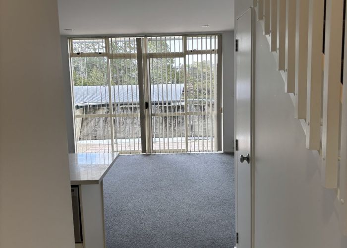  at A6/20 Ian Marwick Place, Birkenhead, North Shore City, Auckland