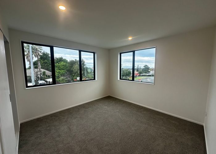  at 19A Line Road, Glen Innes, Auckland City, Auckland
