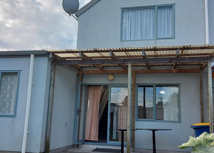  at 51 Kona Crescent, Henderson, Waitakere City, Auckland