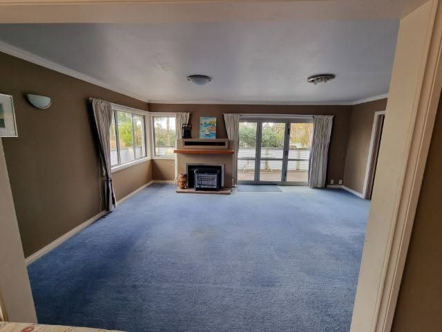  at 38 Tyrico Close, Unsworth Heights, North Shore City, Auckland