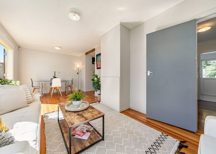  at 77 Eastern Hutt Road, Taita, Lower Hutt