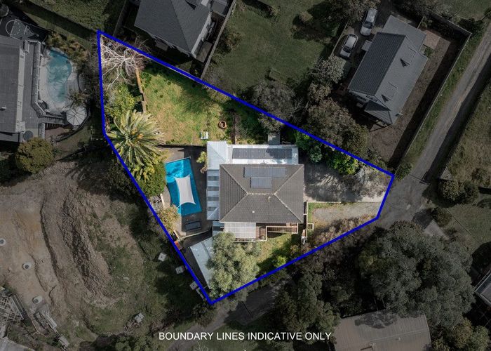  at 34 Cyclarama Crescent, Massey, Waitakere City, Auckland