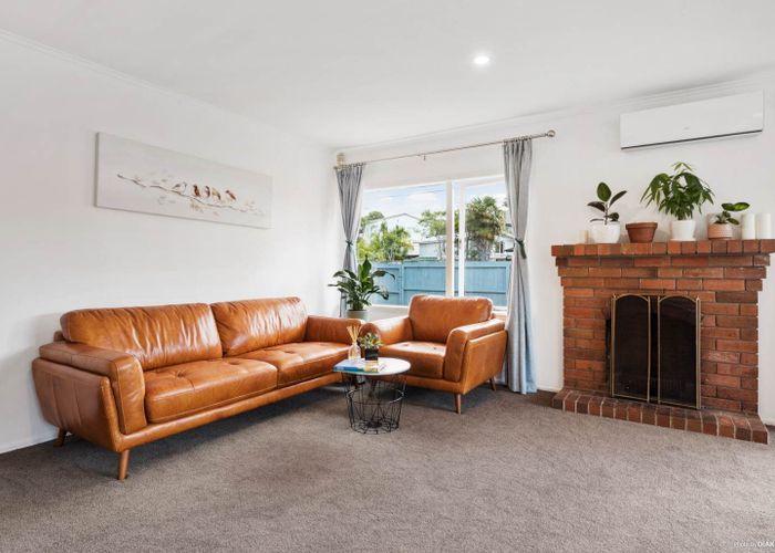  at 1/9 Merriefield Avenue, Forrest Hill, North Shore City, Auckland