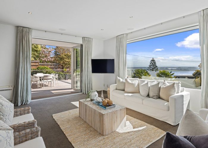 at 18 Seamount Terrace, Mount Pleasant, Christchurch