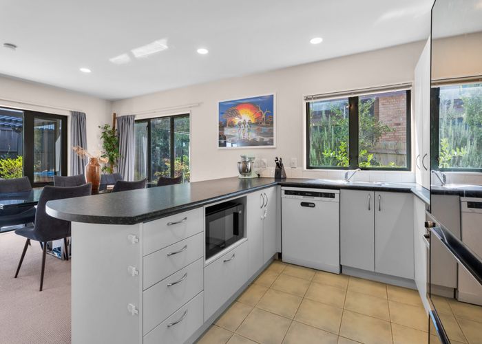  at 20B Howe Street, Howick, Manukau City, Auckland