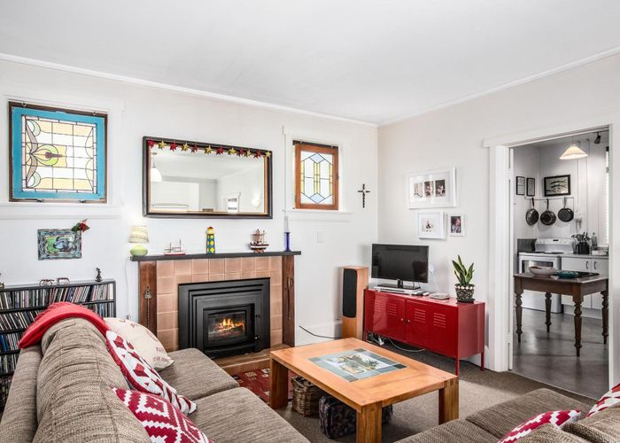  at 162 Motuhara Road, Plimmerton, Porirua