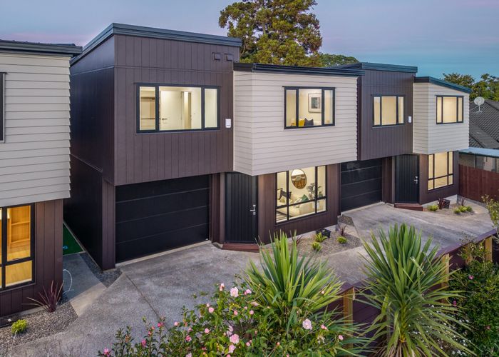  at 24A-F Roberts Road, Glenfield, North Shore City, Auckland