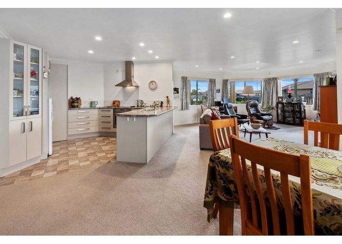  at 25 Phoenix Place, Dargaville