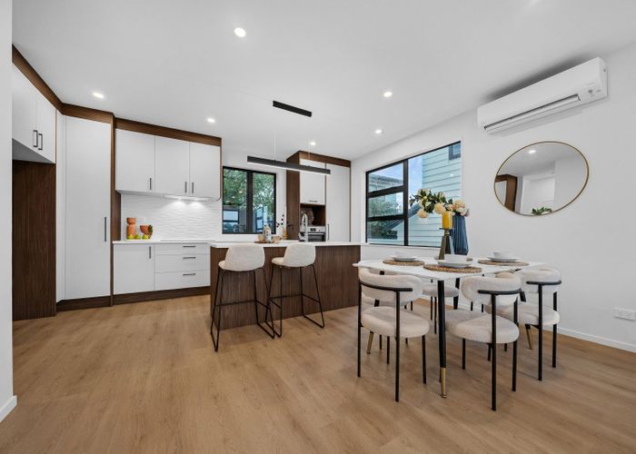  at B-C/58 Marlborough Avenue, Glenfield, North Shore City, Auckland