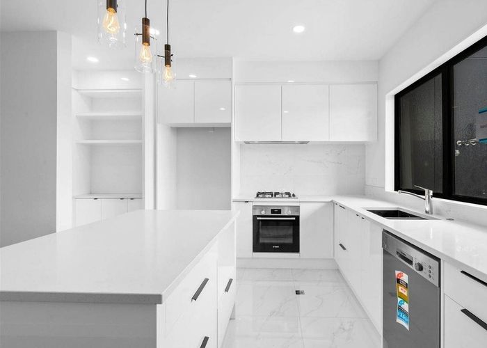  at 10 Grange Road, Papatoetoe, Manukau City, Auckland
