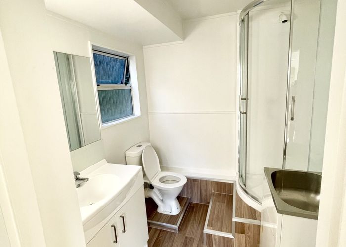  at 5/51 Dimock street, Titahi Bay, Porirua, Wellington