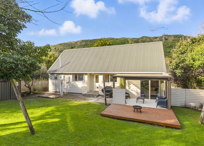  at 98 Leinster Avenue, Raumati South, Kapiti Coast, Wellington