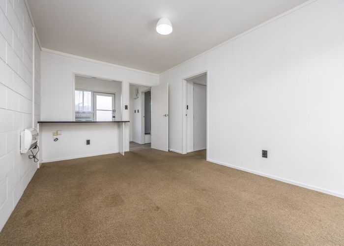  at 9/27 St Georges Road, Avondale, Auckland