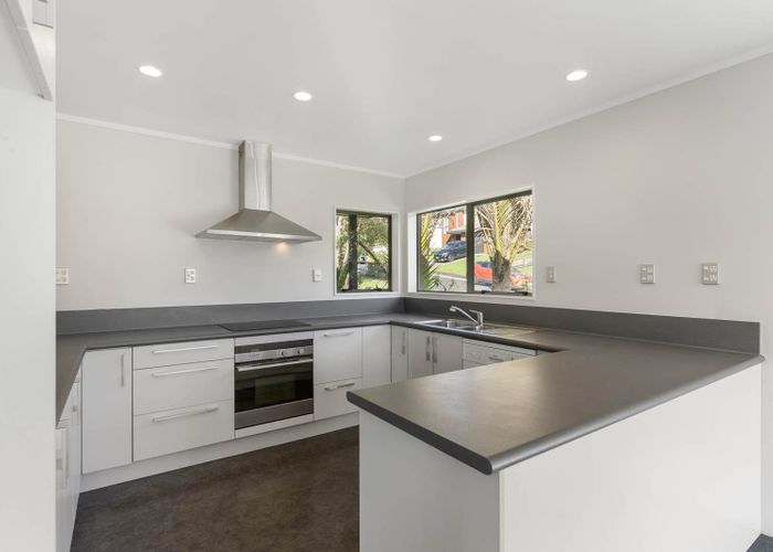  at 5 Meynell Court, Glen Eden, Waitakere City, Auckland
