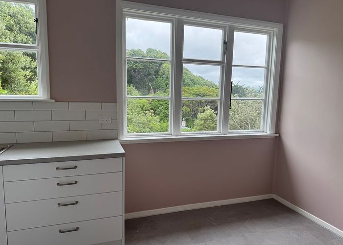  at 6 Sidlaw Street, Strathmore Park, Wellington