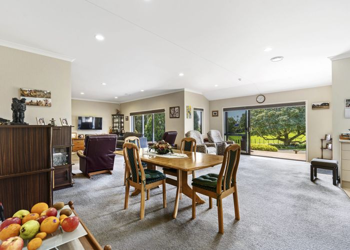  at 869 Carrington Road, Hurworth, New Plymouth