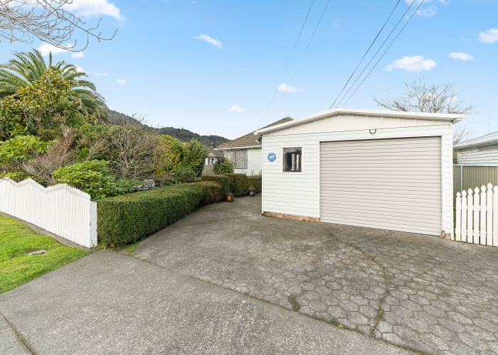  at 8 Nelson Crescent, Wainuiomata, Lower Hutt