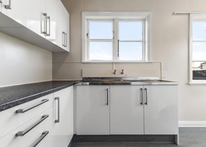  at 22 Oram Avenue, New Brighton, Christchurch