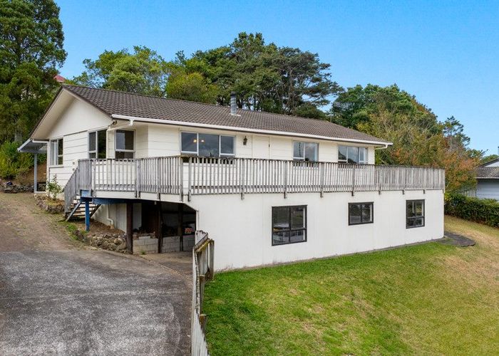  at 75 Salamanca Road, Sunnynook, Auckland