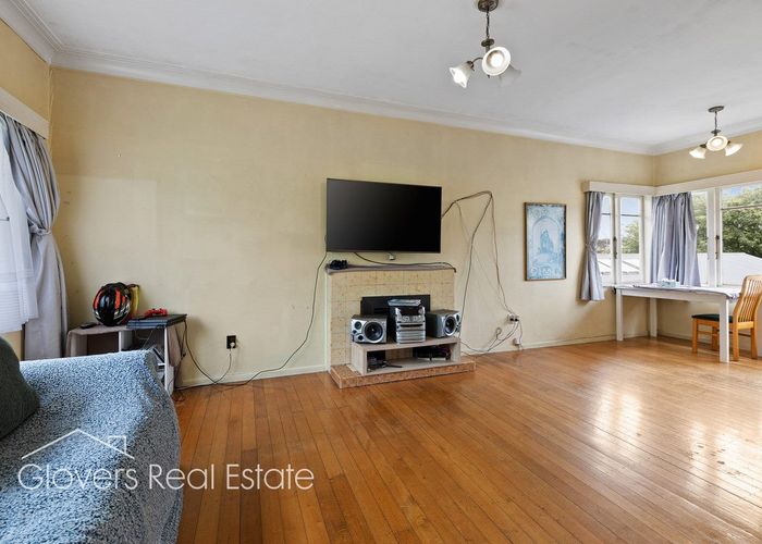  at 1/59 Newington Road, Henderson, Auckland