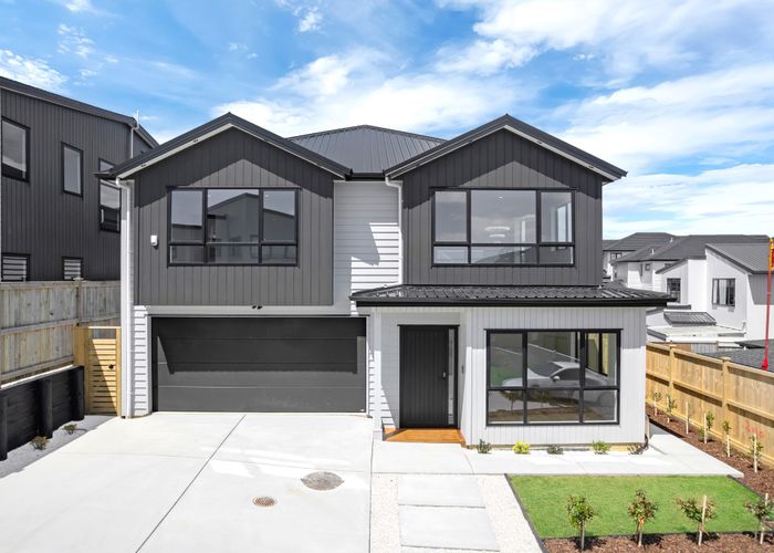  at 17 Meadowridge Drive, Flat Bush, Manukau City, Auckland