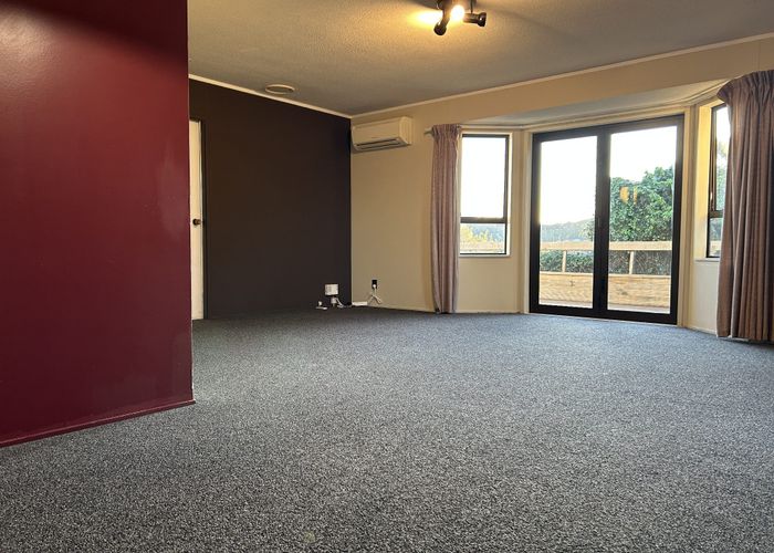  at 6 Stroud Way, Newlands, Wellington, Wellington