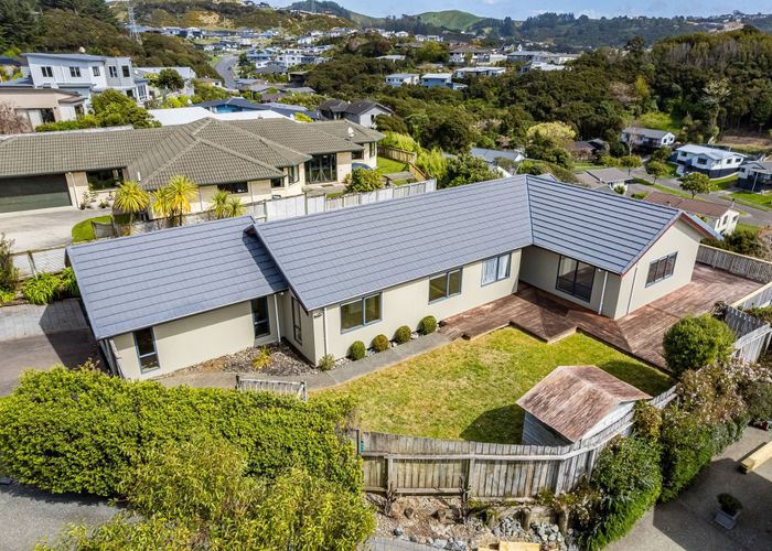  at 92 Navigation Drive, Whitby, Porirua, Wellington