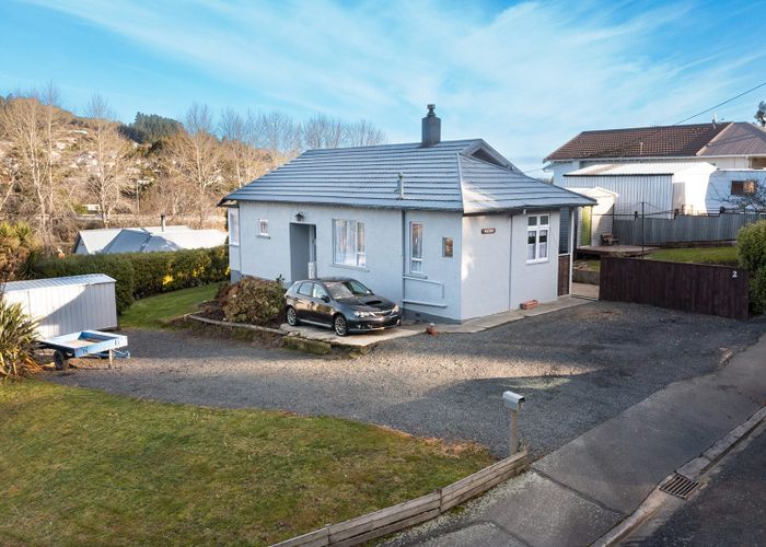  at 2 John Street, Abbotsford, Dunedin