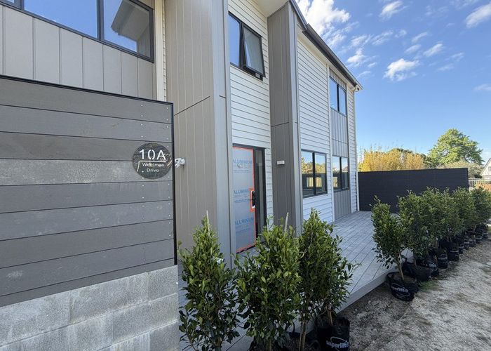  at 10A Weetman Drive, Browns Bay, North Shore City, Auckland