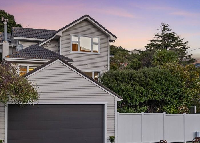  at 32 Ottawa Road, Ngaio, Wellington