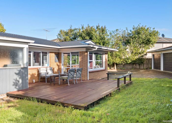  at 5 Snell Place, Pakuranga, Auckland