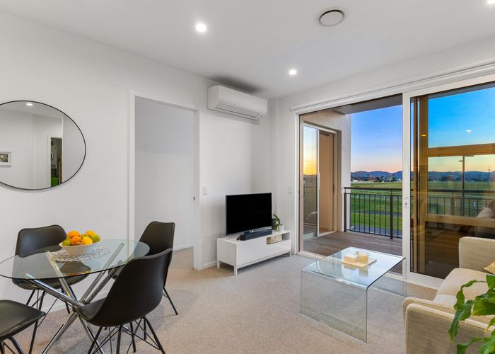  at 106/26B Racecourse Parade, Avondale, Auckland City, Auckland