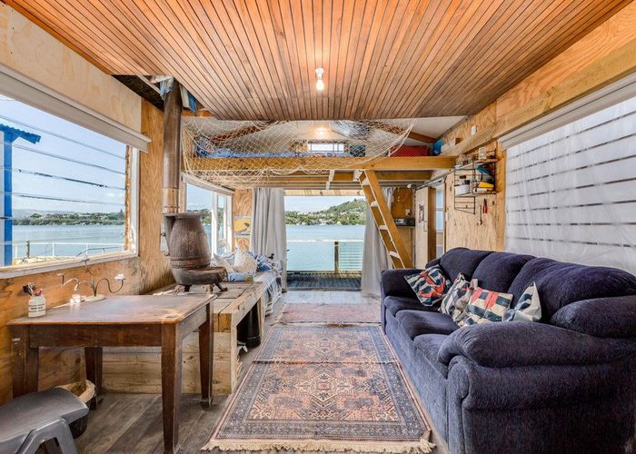  at 15 Boatshed, Camborne Walkway, Paremata, Porirua, Wellington